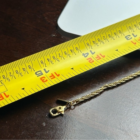 Vintage Monet Twisted Rope Gold Tone Chain 15" with Articulated Tassel Pendant - Picture 8 of 13